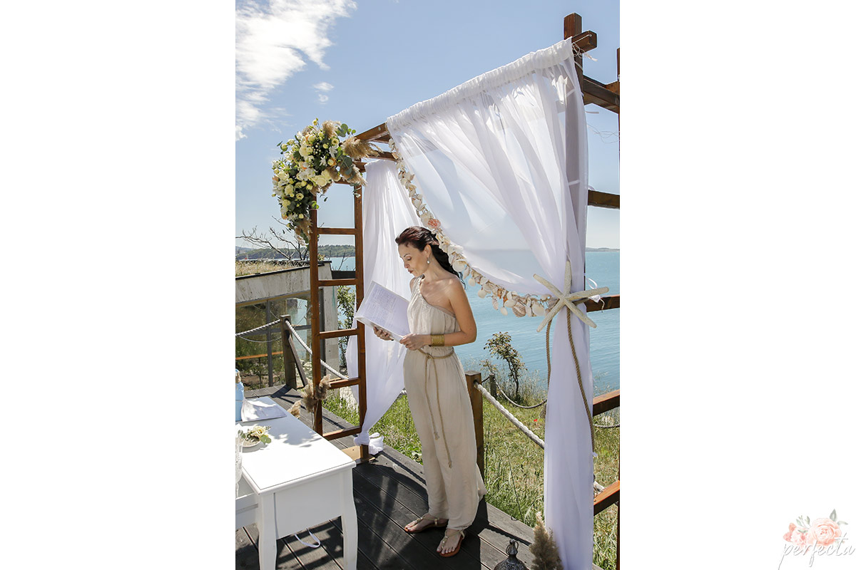 Сватби на морето, сватбени украси, сватби в Бургас, сватби по Черноморието, 2021 Сватби на морето, сватбени украси, сватби в Бургас, сватби по Черноморието, 2021