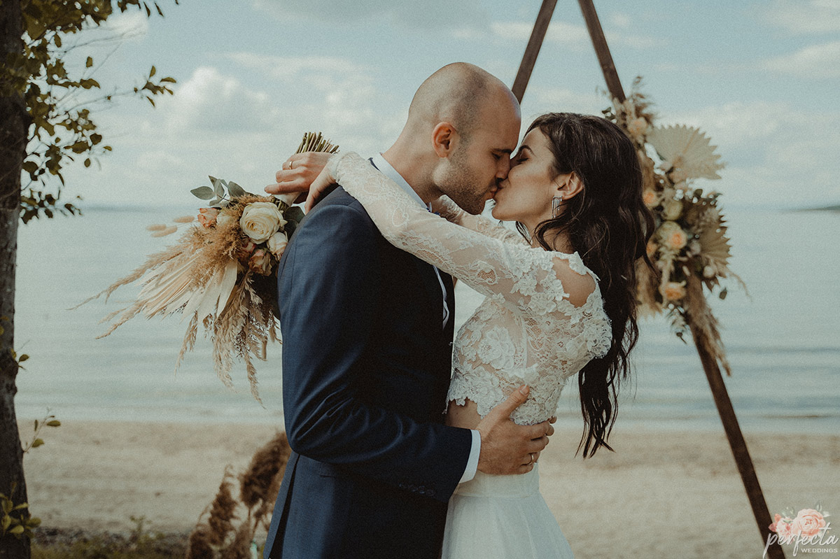 Сватби на морето, сватбени украси, сватби в Бургас, сватби по Черноморието, Созопол, 2022