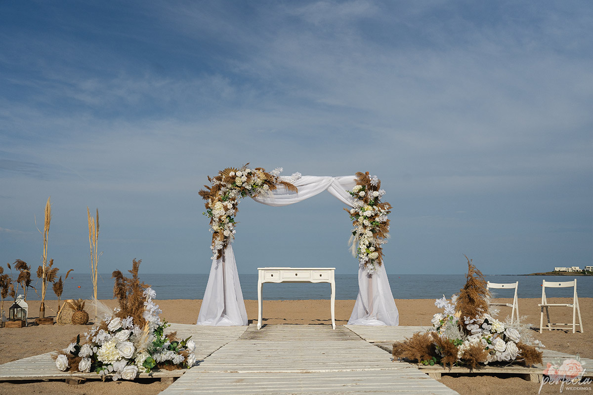 Сватби на морето, сватбени украси, сватби в Бургас, сватби по Черноморието, Лозенец, 2024 Сватби на морето, сватбени украси, сватби в Бургас, сватби по Черноморието, Лозенец, 2024