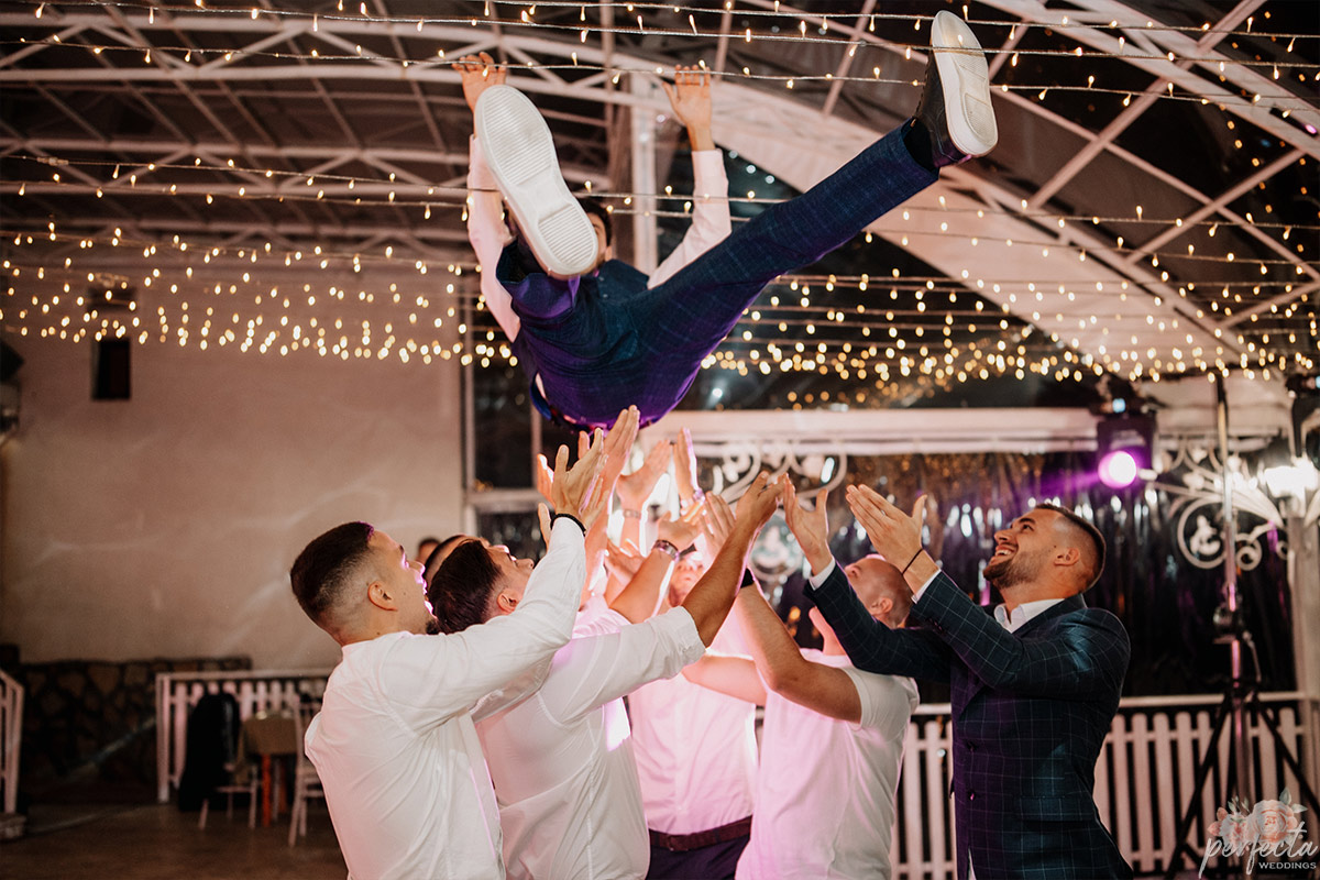 Сватби на морето, сватбени украси, сватби в Бургас, сватби по Черноморието, 2025 Сватби на морето, сватбени украси, сватби в Бургас, сватби по Черноморието, 2025